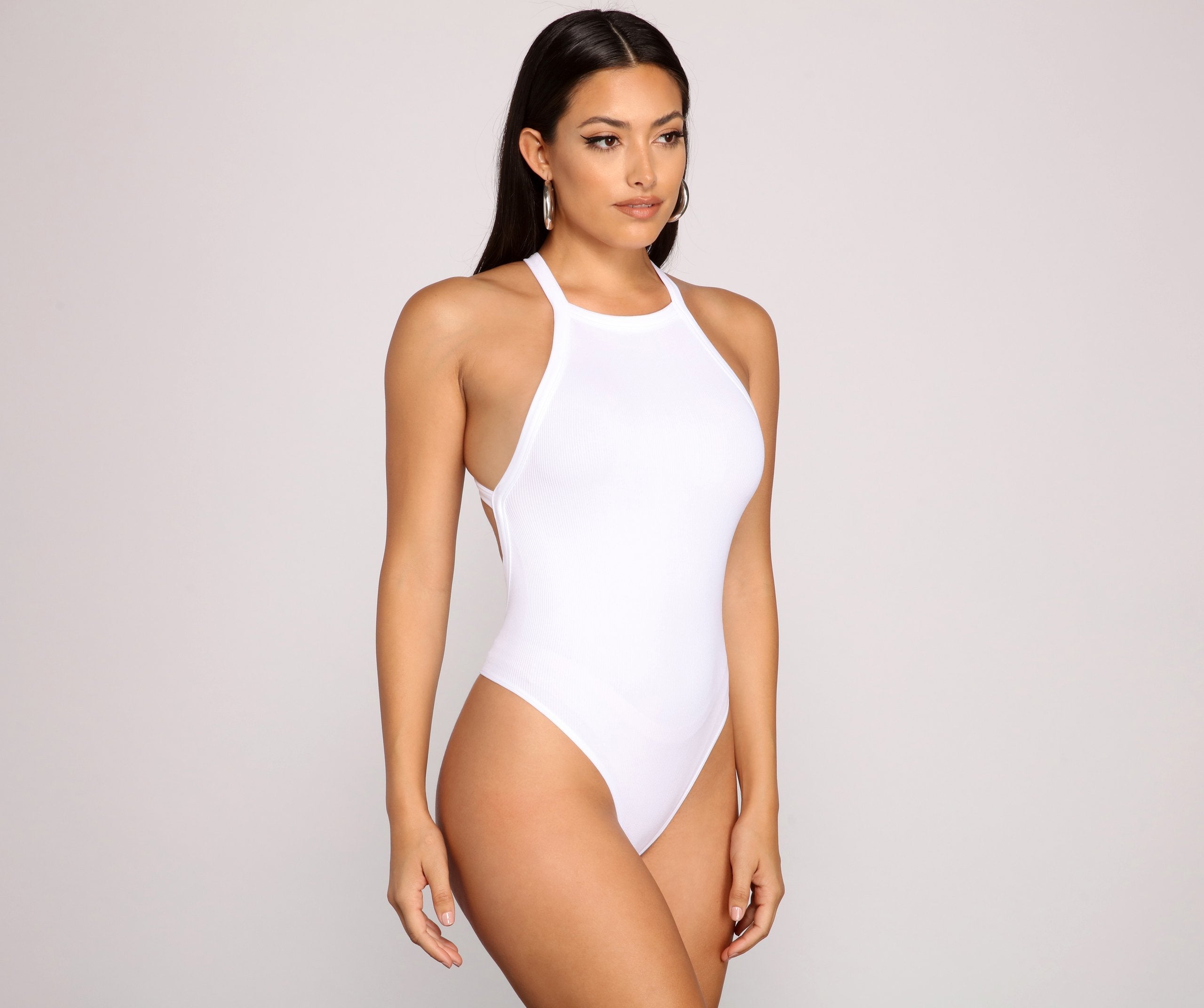 Chic And Seamless Sleeveless Bodysuit