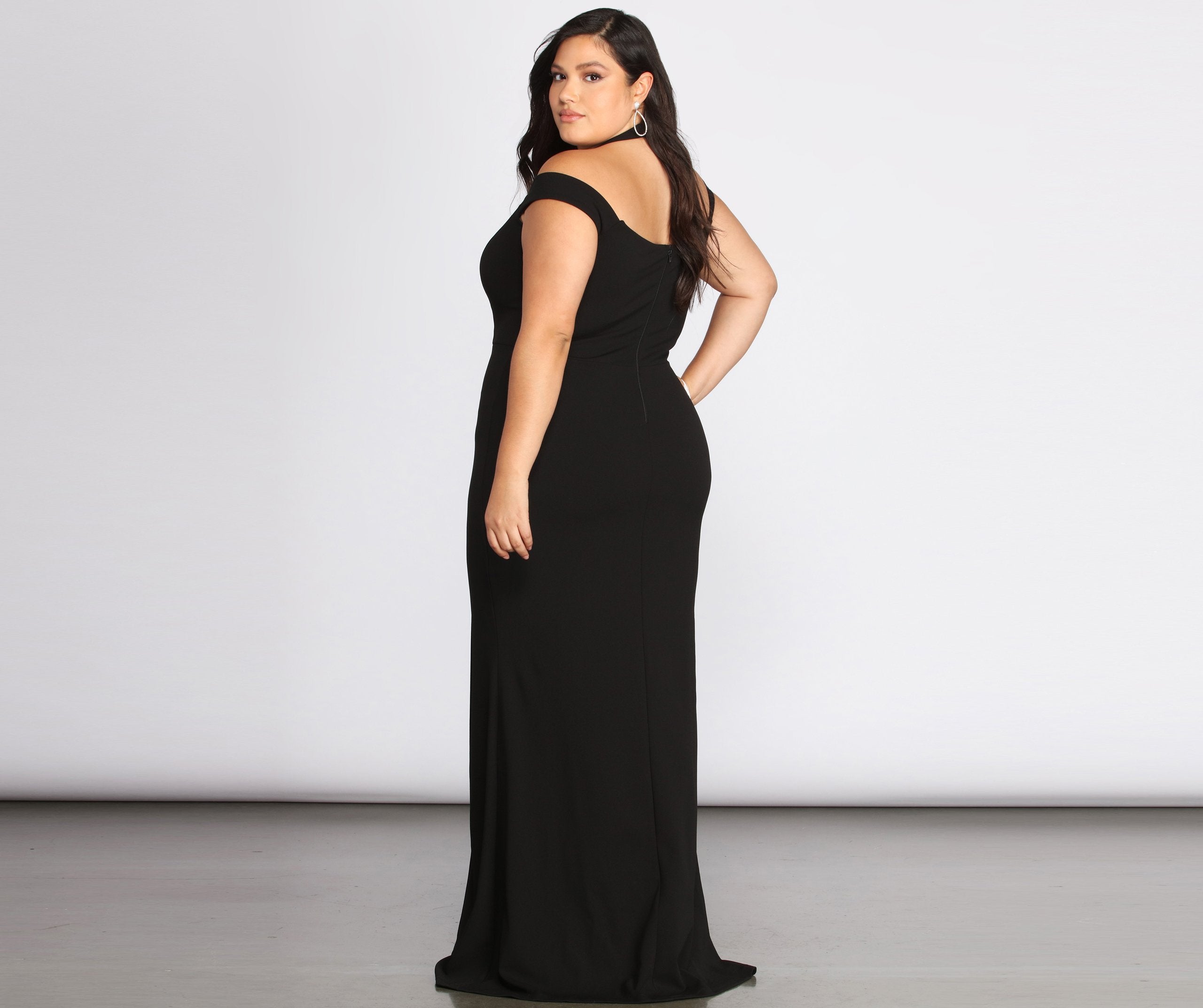 Plus Adelina Formal Halter Crepe Dress - Fashionpara