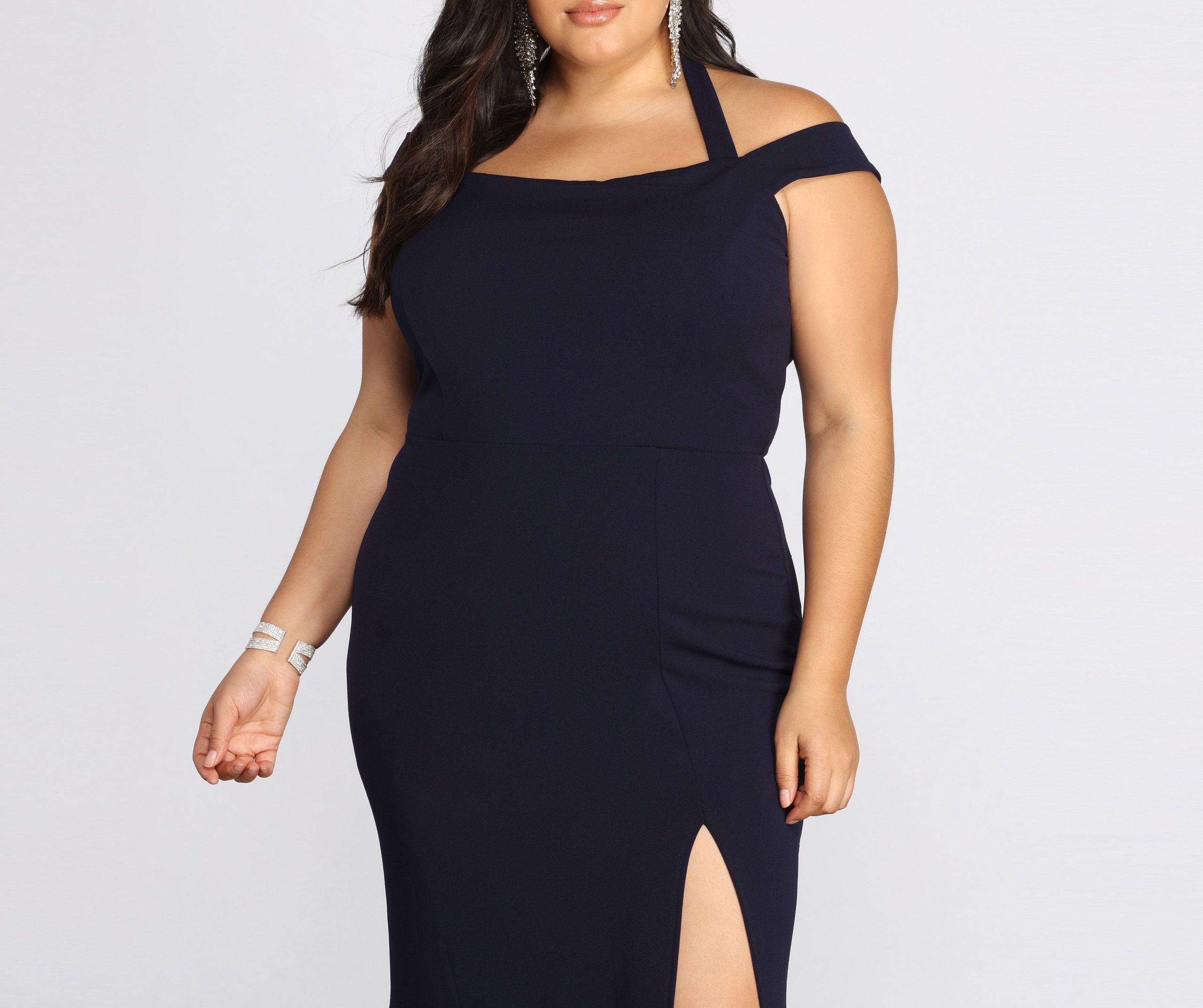 Plus Adelina Formal Halter Crepe Dress - Fashionpara