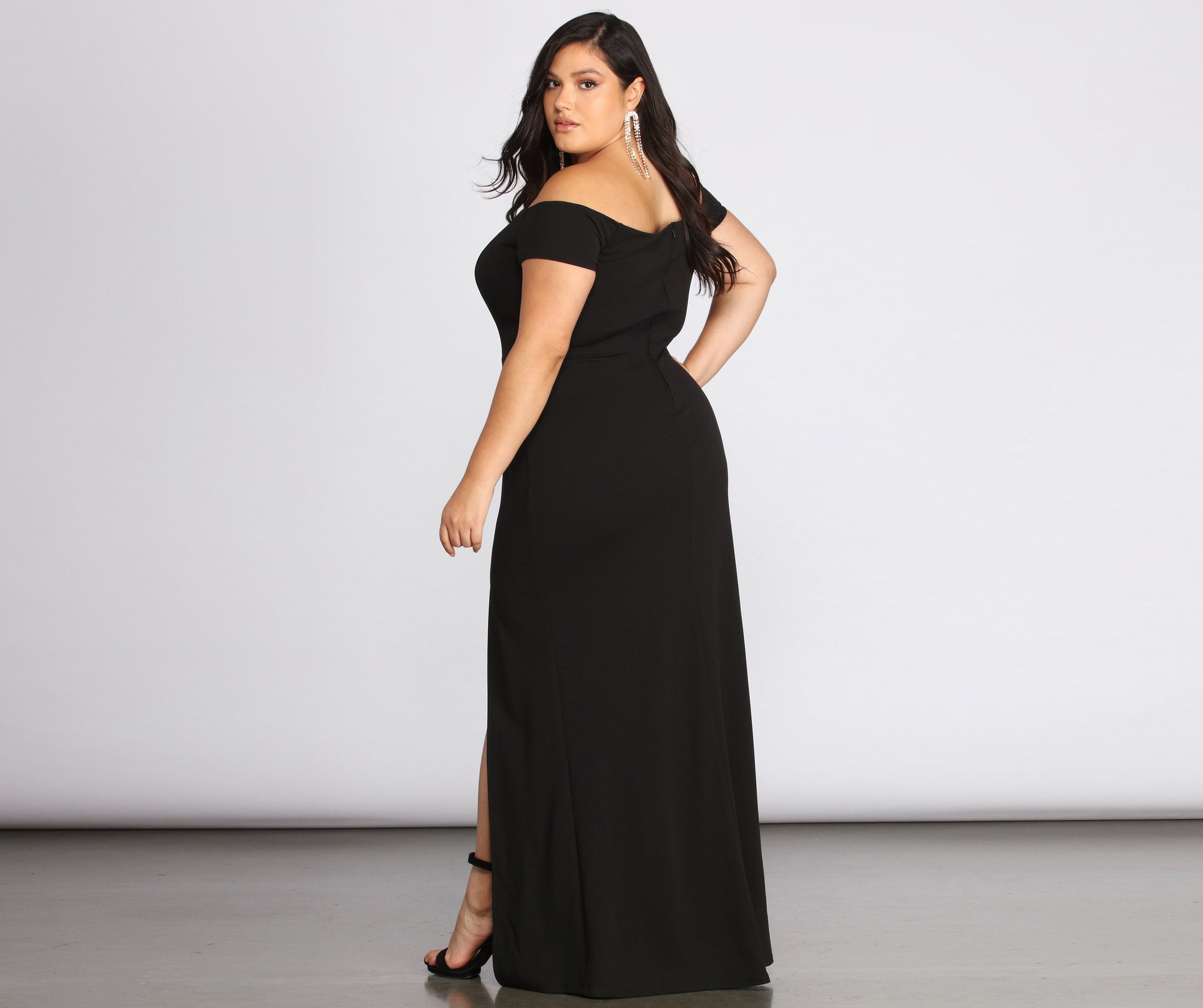 Plus Oriana Off-Shoulder Gown