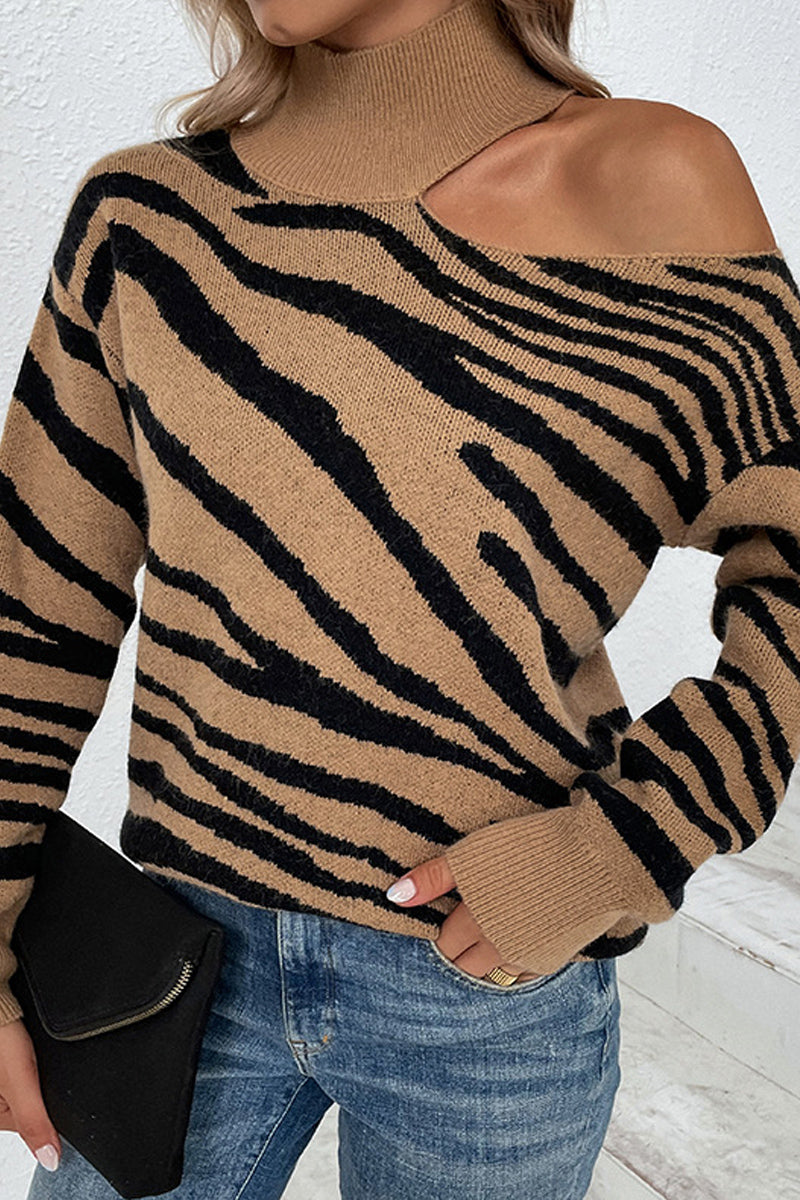 Leopard Print Dew Shoulder Turtleneck Sweater