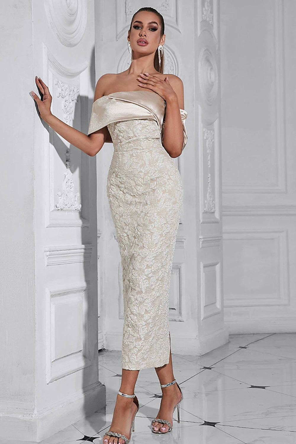 Apricot Off the Shoulder Appliques Sheath Evening Dress