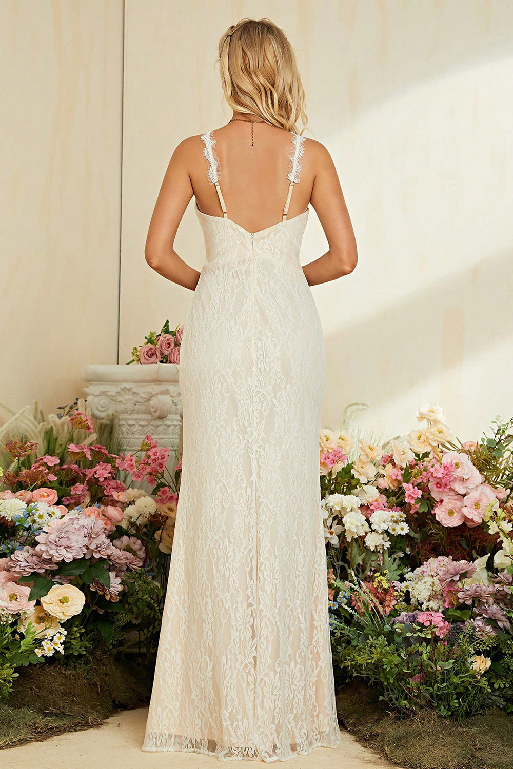 Ivory Apricot Spaghetti Straps Mermaid Lace Long Wedding Dress