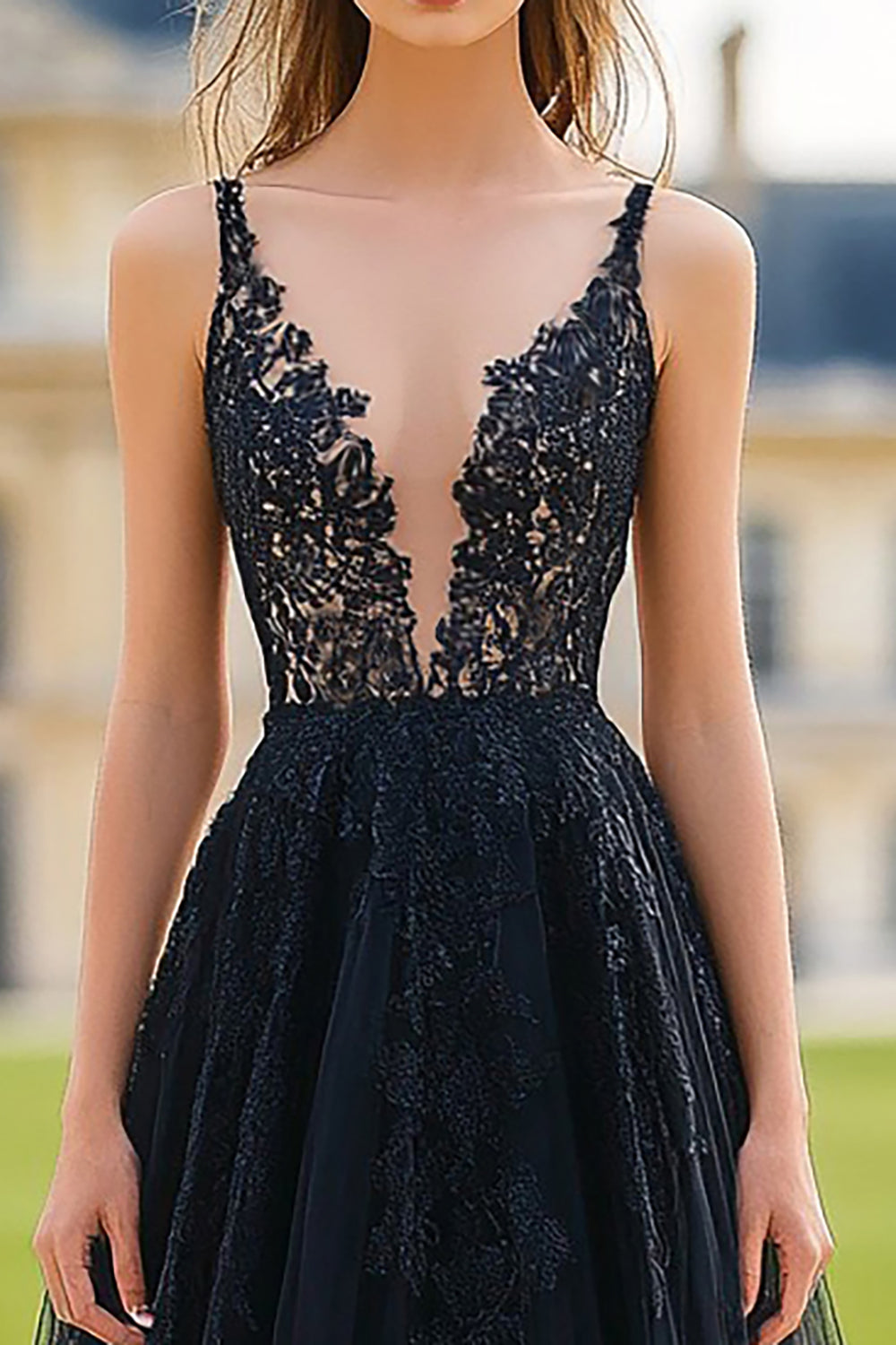 Black A Line Deep V-Neck Tulle Lace Prom Dress