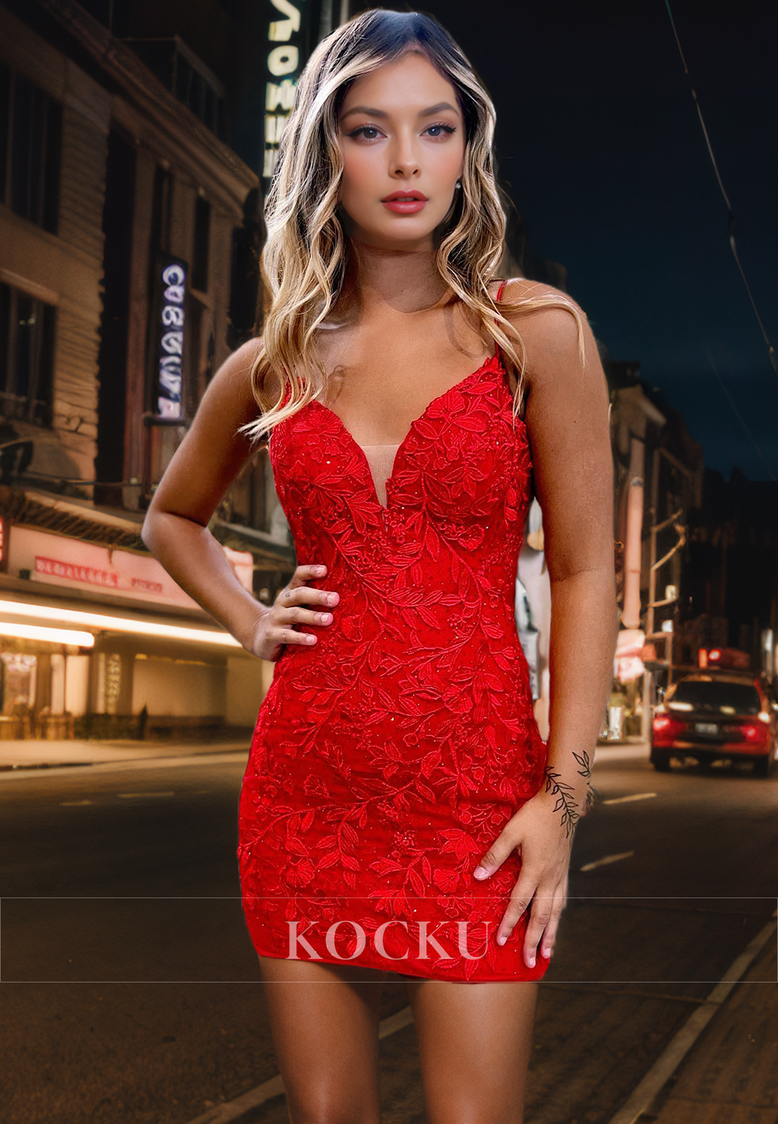 Sexy & Morden Spaghetti Straps V-Neck Sheath Appliques Party Homecoming Dress