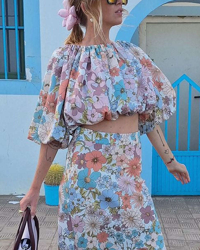 Holiday Floral Print Top & Skirt Two-Piece Set - Fashionpara