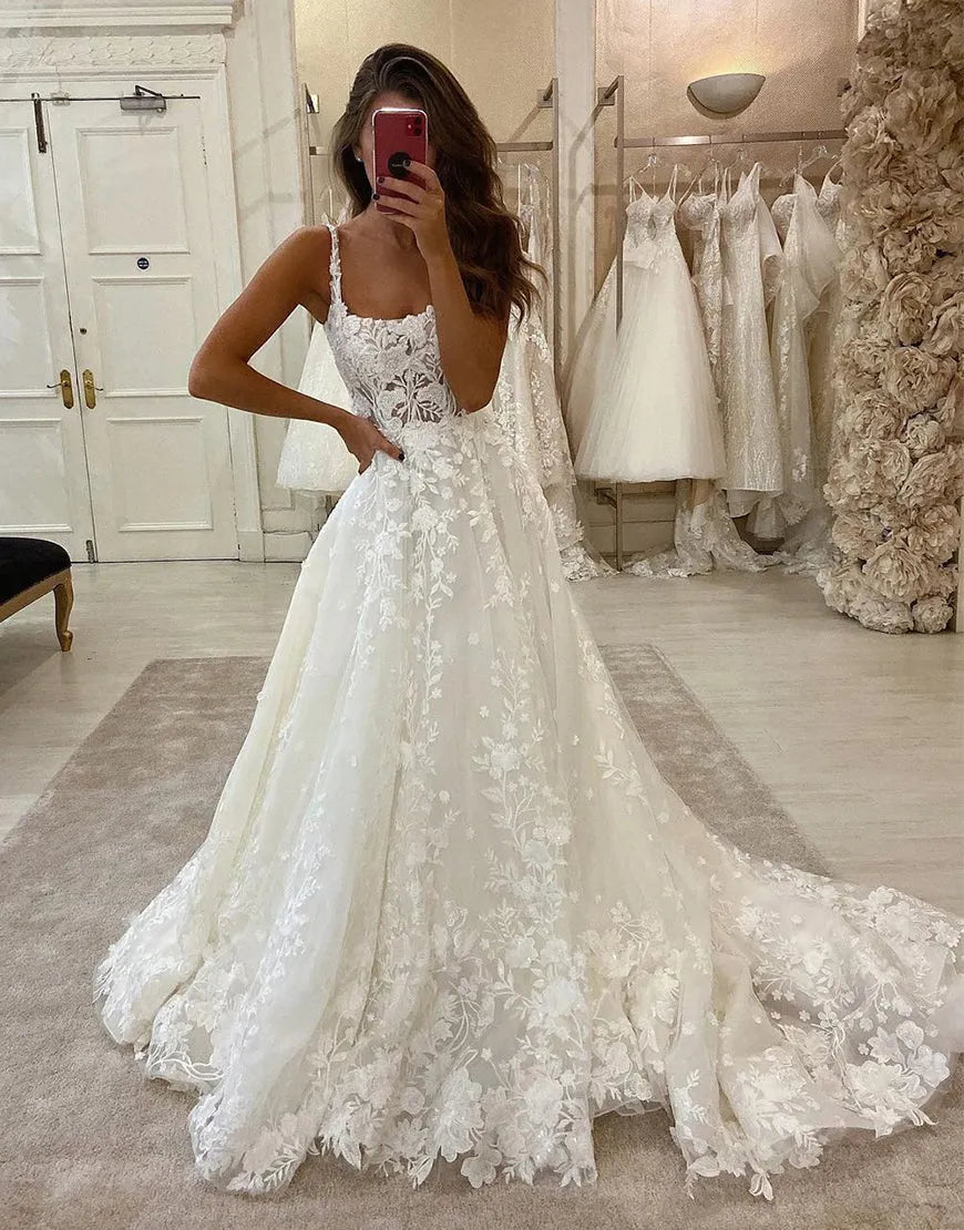 A-Line Spaghetti Straps Wedding Dress With Appliques