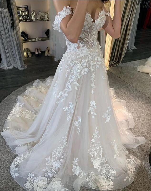 A-Line Deep V-neck Backless Bridal Gown Long Sleeves Pearl With Lace Appliques