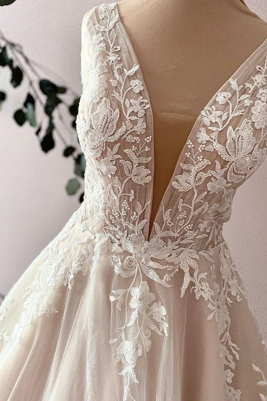 Wide Strap Sweetheart A-Line Bridal Gown with Tulle and Lace Appliques