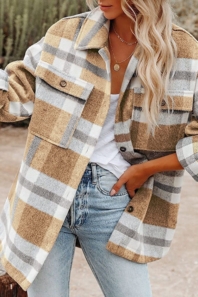 Lapel Plaid Short Woolen Coat