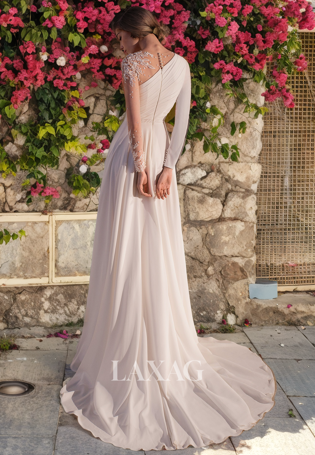 A-Linie Long Sleeves Tulle Beaded Elegant Wedding Dress with Slit and Train - Fashionpara