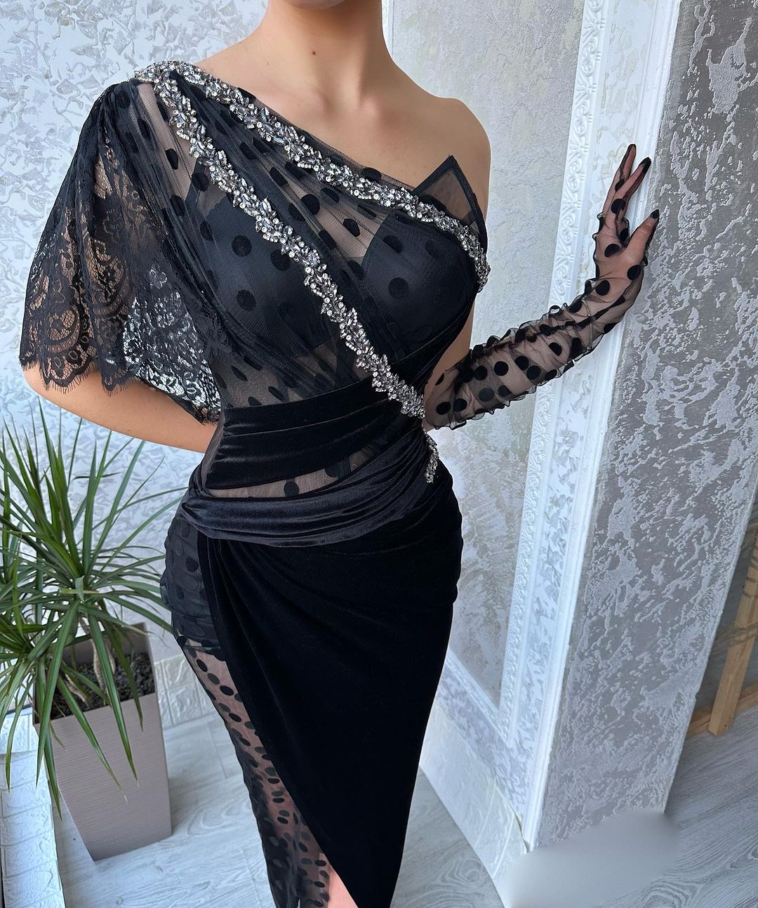 Stunning Long Black Mermaid Lace Off-the-shoulder Dress With Dramatic Slit - Fashionpara