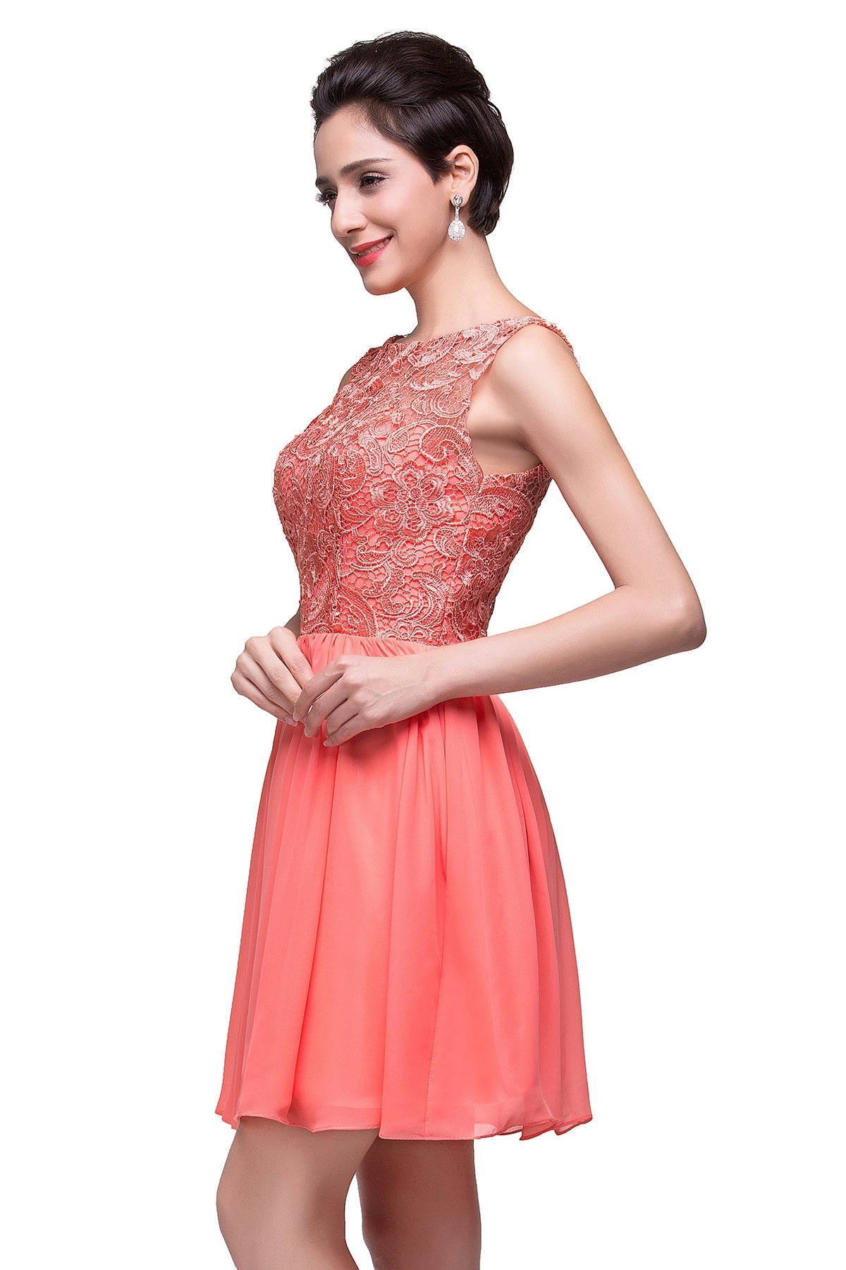 Designer Sleeveless Scoop Lace Short Homecoming Dresses