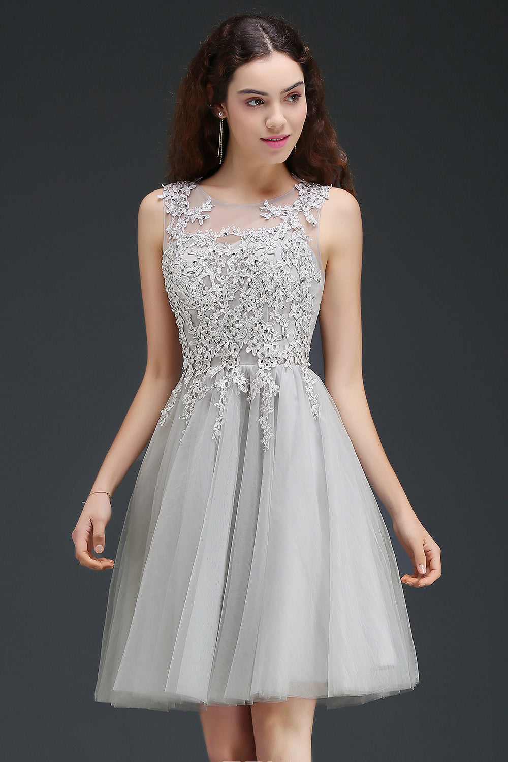 Gorgeous Scoop Silver Tulle Short Homecoming Dress With Appliques