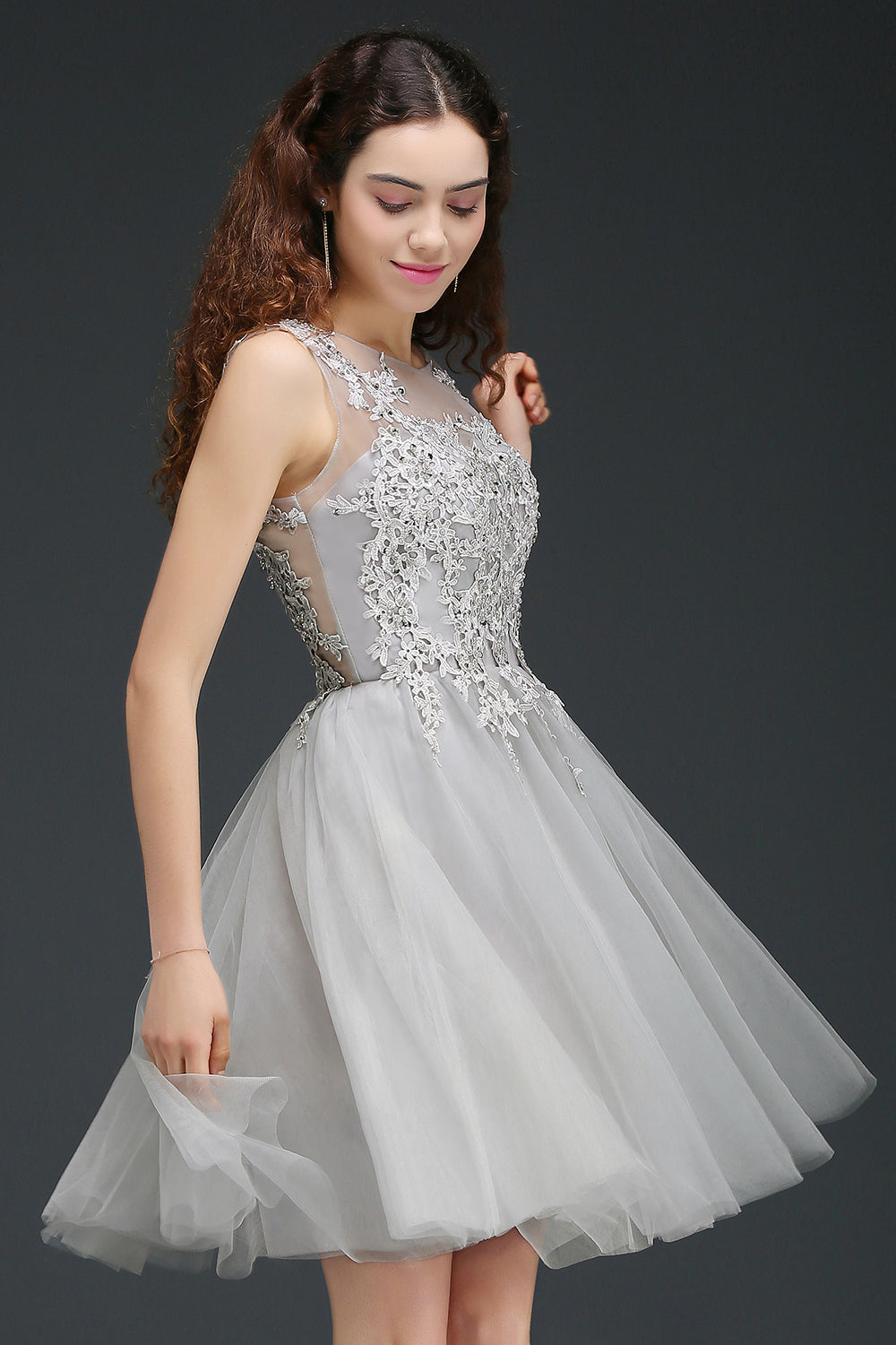 Gorgeous Scoop Silver Tulle Short Homecoming Dress With Appliques