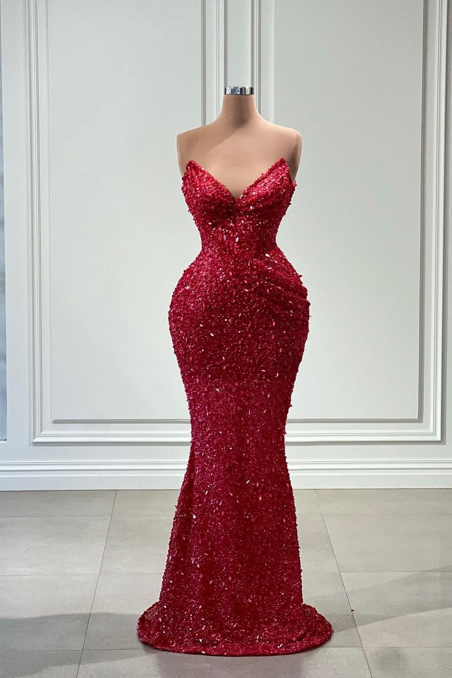 Dazzling Long Red V-neck Sequined Sleeveless Mermaid Prom Gown - Fashionpara