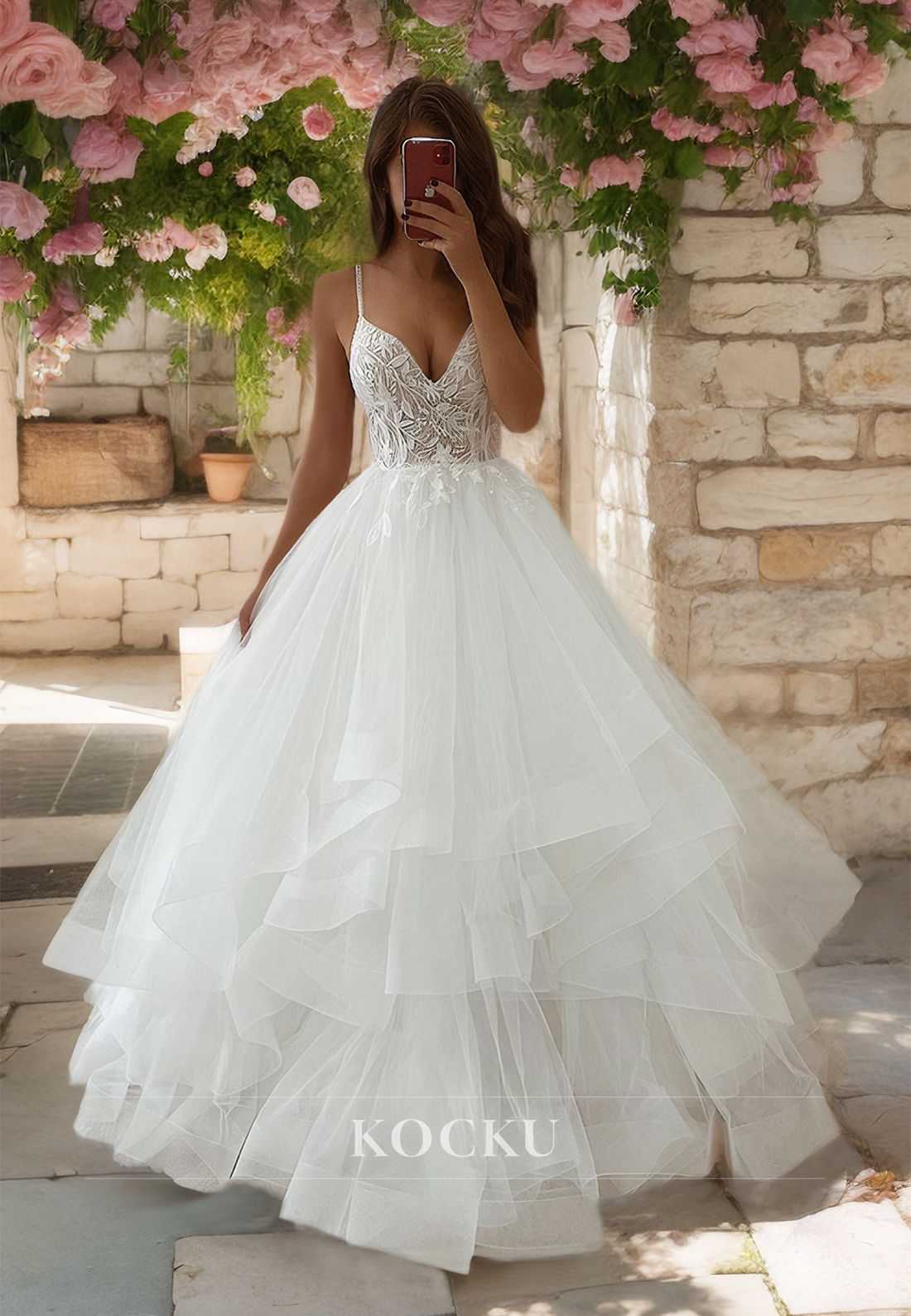 Low V-Line A-Line Spaghetti Straps Floor-Length Lace Beach Wedding Dress with Appliques Bridal Gowns