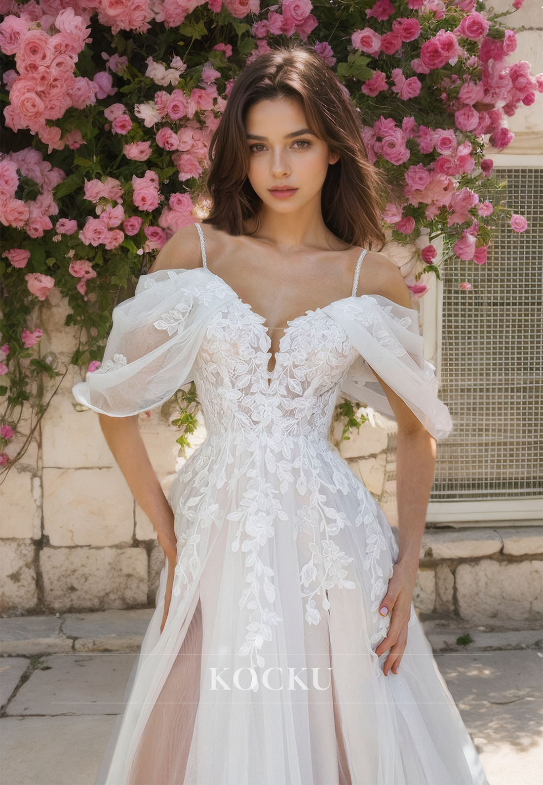 Sweetheart A-Line Beach Wedding Dress Spaghetti Straps High Split Lace Boho Dress with Appliques