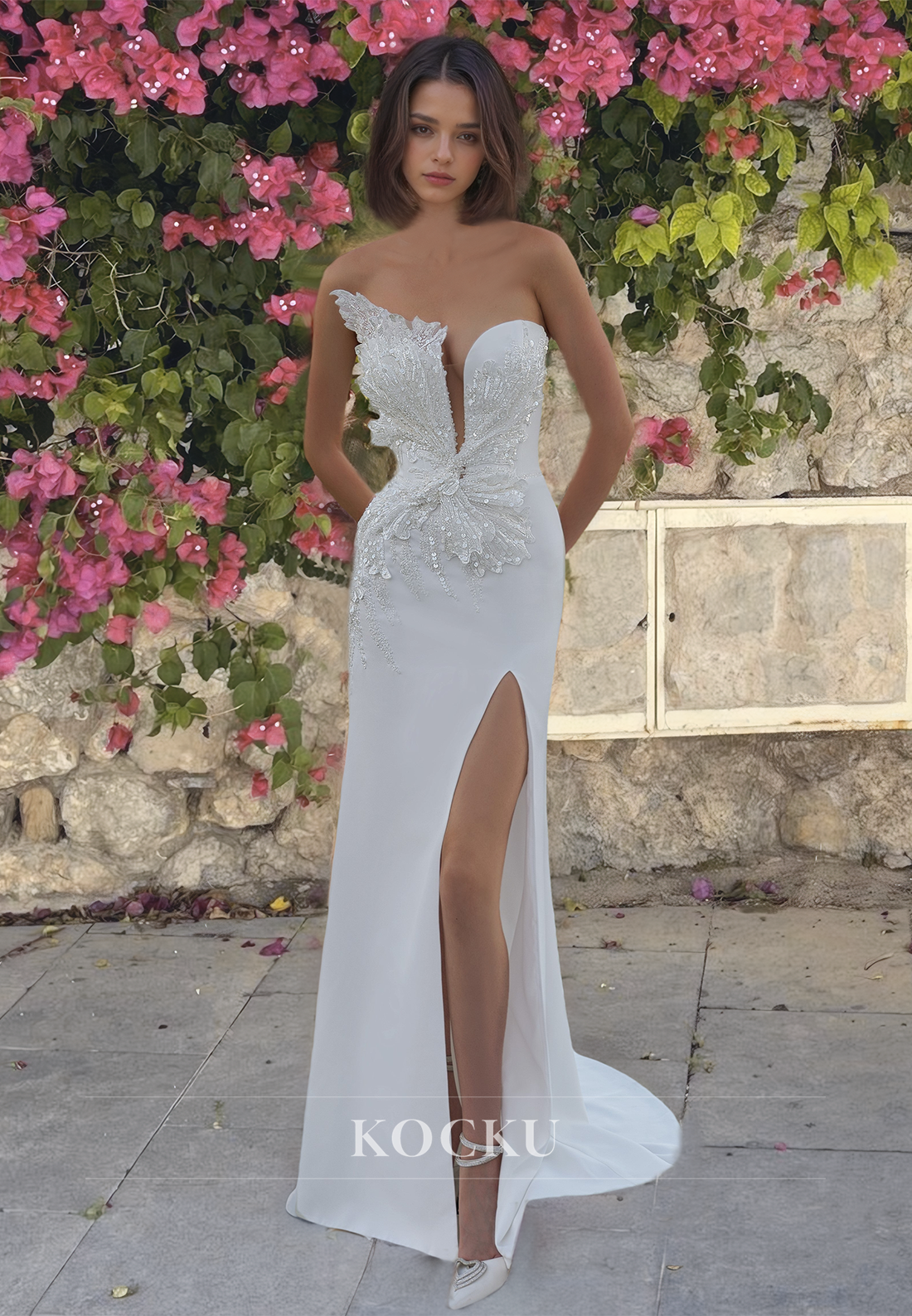 Sweetheart Sheath Beach Wedding Dress Sleeveless High Split Satin Boho Dress with Sequined Appliques - Fashionpara