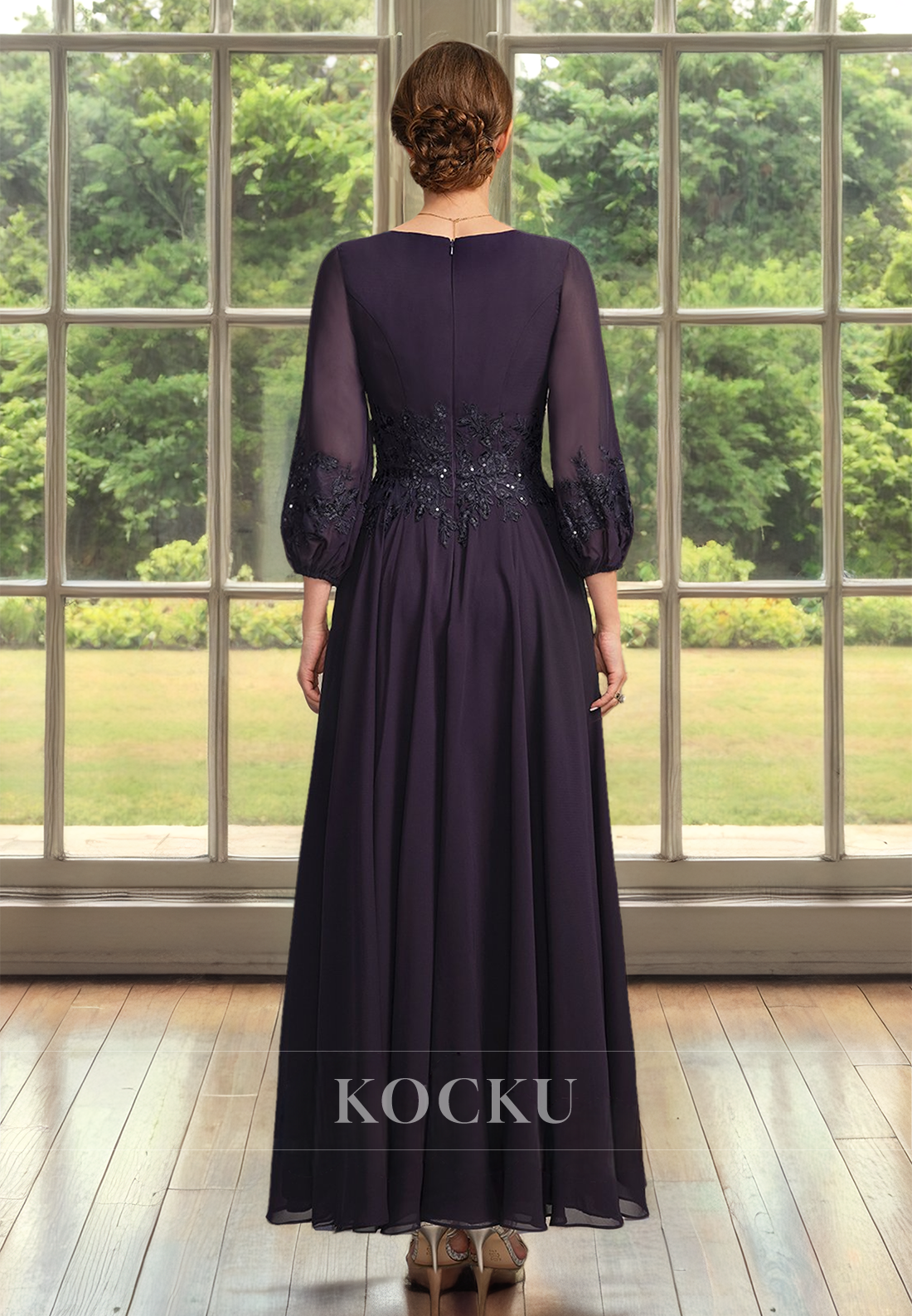 Elegant&Dramatic A-Line V-Neck Long Sleeves Lace Mother of Bride Dress with Appliques Cocktail Gowns - Fashionpara