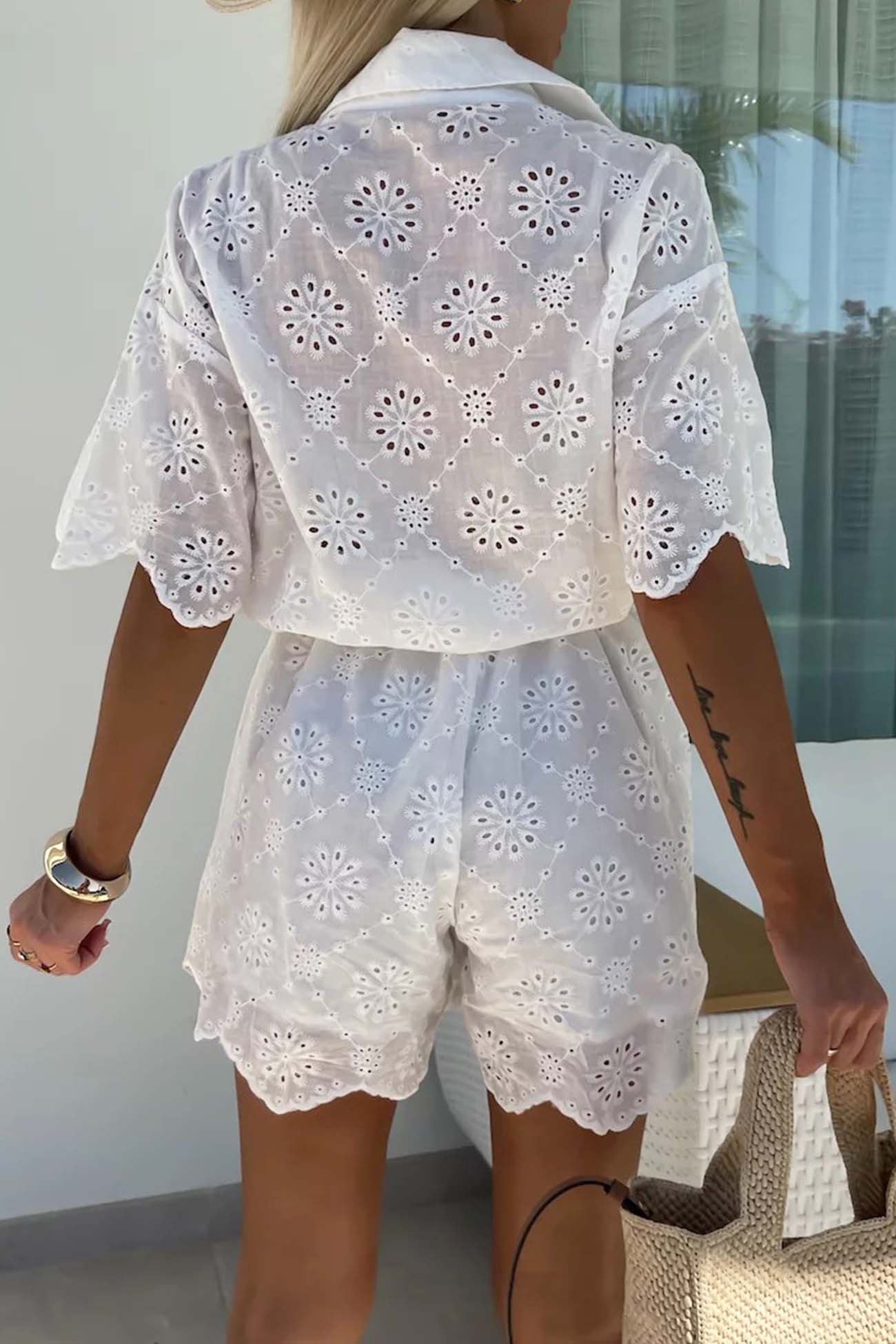 Lapel Embroidery Floral Tie-Waist Rompers