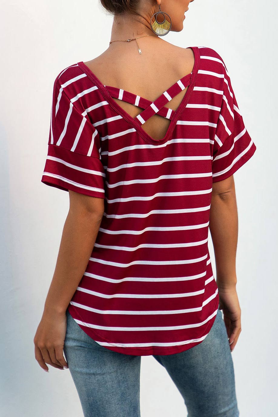 Striped Knot Hem Scoop T-shirt