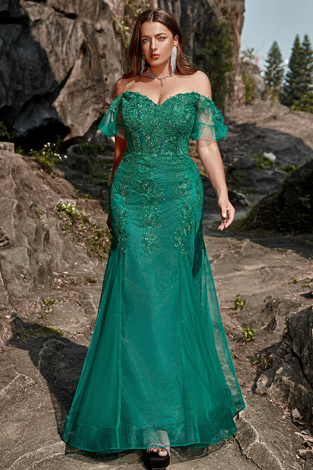 Mermaid Off the Shoulder Dark Green Plus Size Prom Dress with Appliques