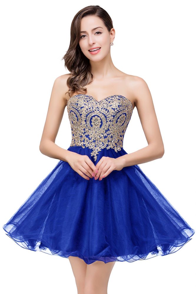 Luxurious A Line Lace Sweetheart Short Appliques Prom Dresses