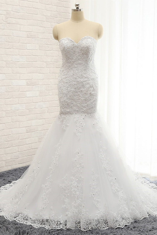 Affordable Strapless Tulle Lace Wedding Dress Sleeveless Sweetheart Bridal Gowns with Appliques On Sale