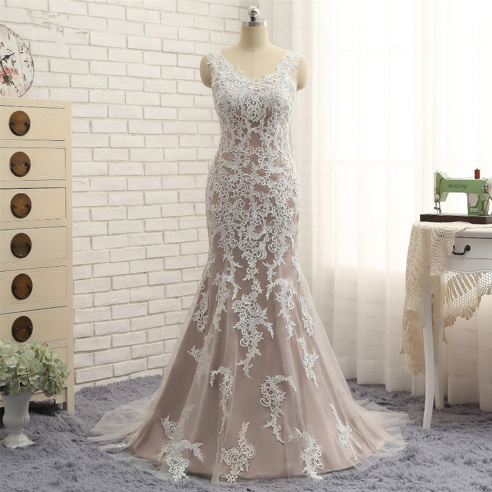 Affordable Straps V-Neck Tulle Appliques Wedding Dress Sleeveless Lace Bridal Gowns On Sale