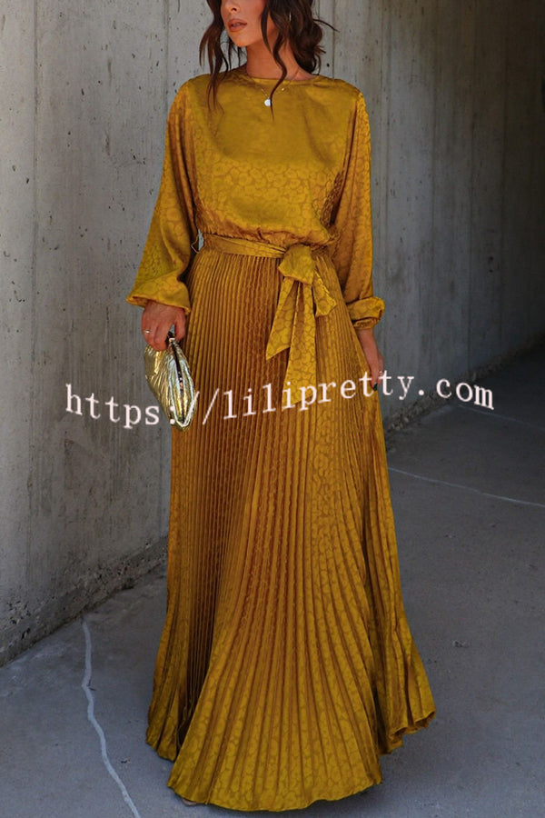 Look Like Fairytale Satin Kimono Sleeve Belt Pleated Maxi Dress