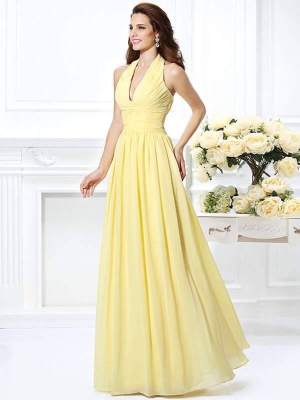 Charming Halter Pleats Sleeveless Long Chiffon Bridesmaid Dresses