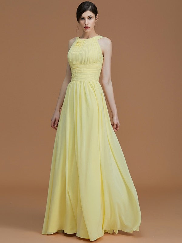 Charming Halter Sleeveless Ruched Chiffon Bridesmaid Dresses