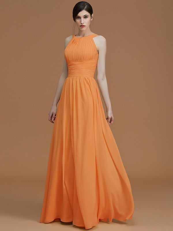 Charming Halter Sleeveless Ruched Chiffon Bridesmaid Dresses