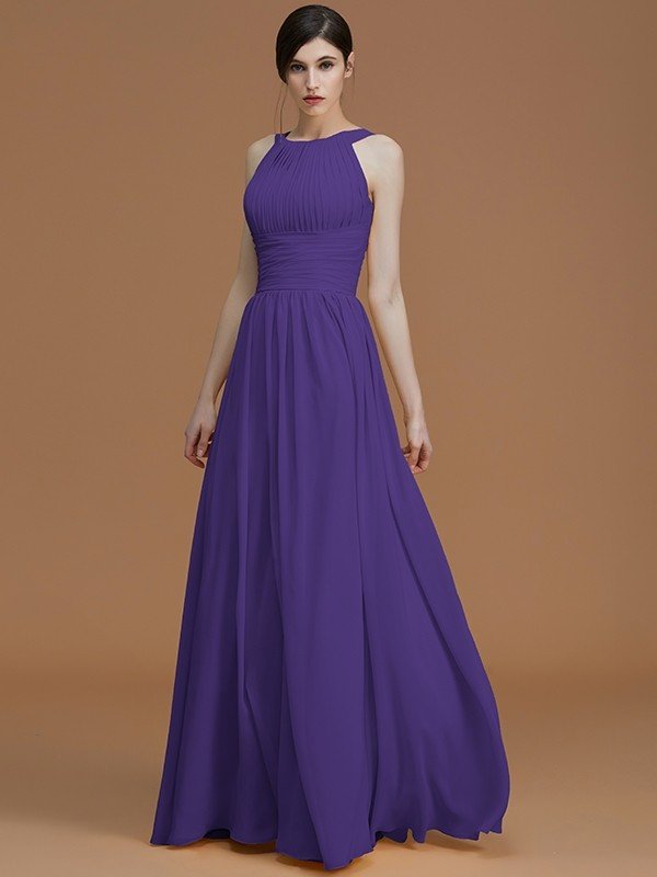 Charming Halter Sleeveless Ruched Chiffon Bridesmaid Dresses