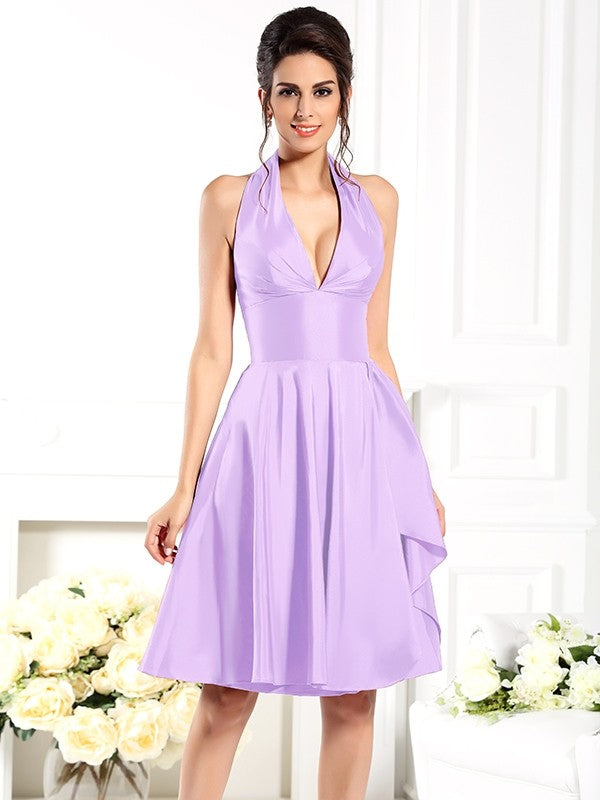 Charming Halter Sleeveless Short Taffeta Bridesmaid Dresses