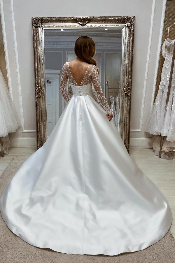 Enchanting Long A-line White Satin Wedding Dress with Long Sleeves and Split