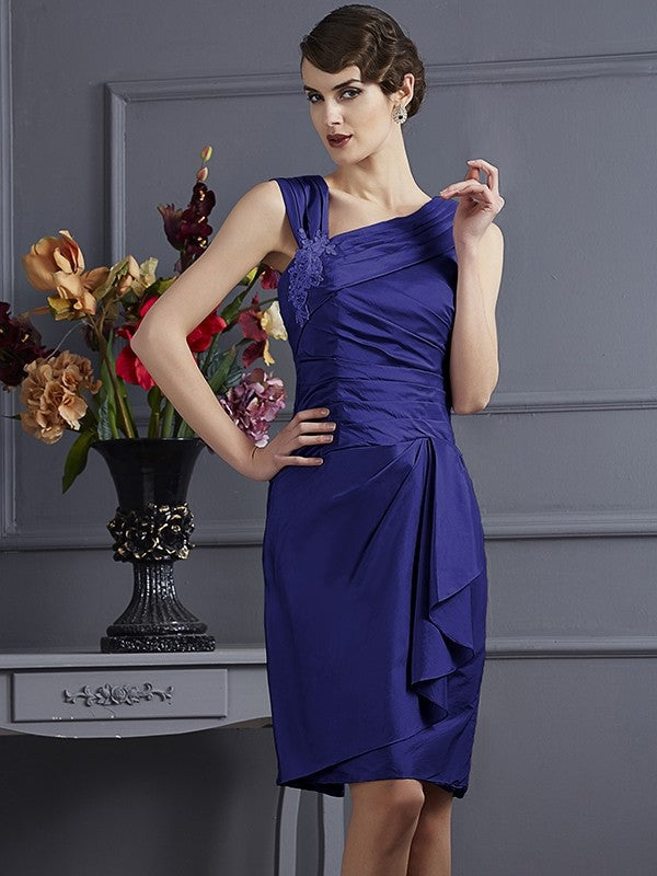 Charming Sleeveless Applique Short Taffeta Bridesmaid Dresses