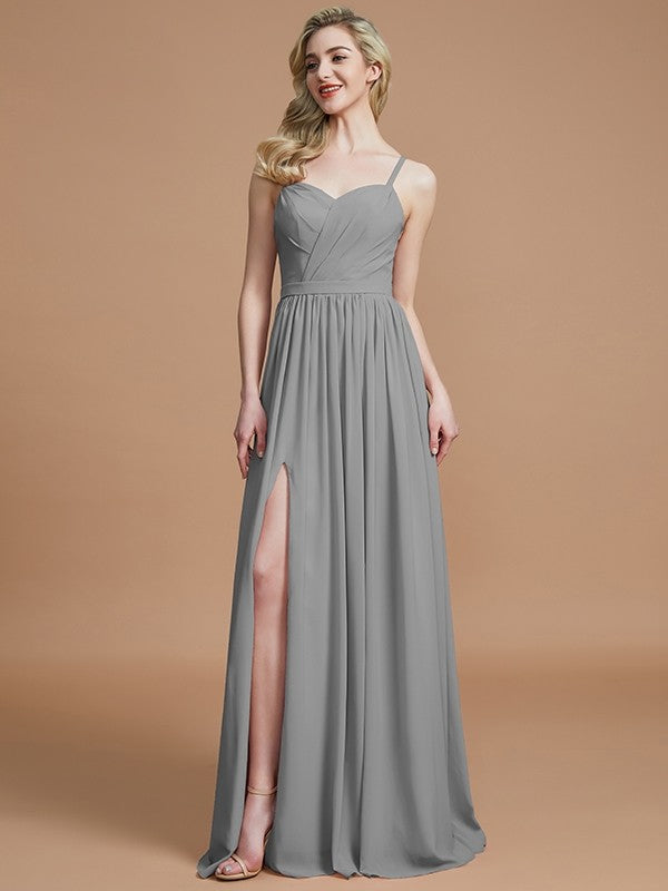 Charming Spaghetti Straps Sleeveless Ruched Chiffon Bridesmaid Dresses