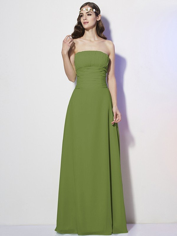 Charming Strapless Sleeveless Pleats Long Chiffon Bridesmaid Dresses