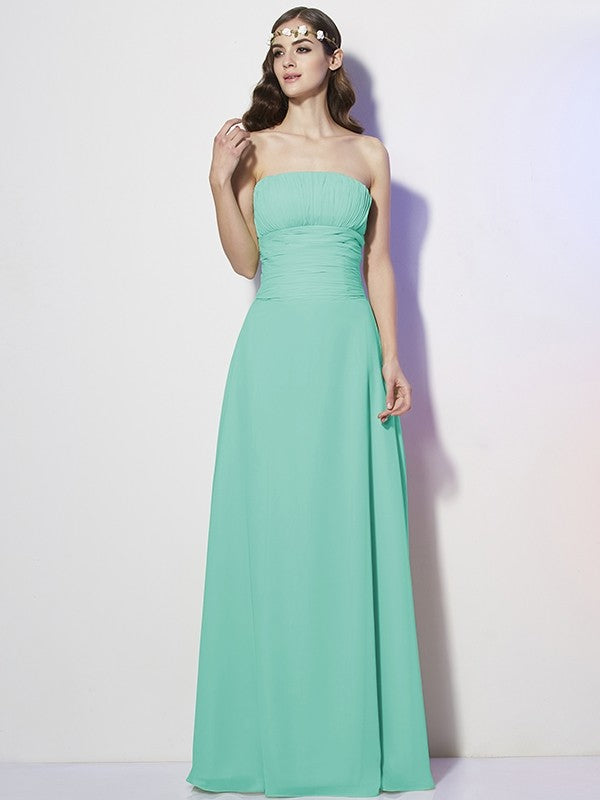 Charming Strapless Sleeveless Pleats Long Chiffon Bridesmaid Dresses