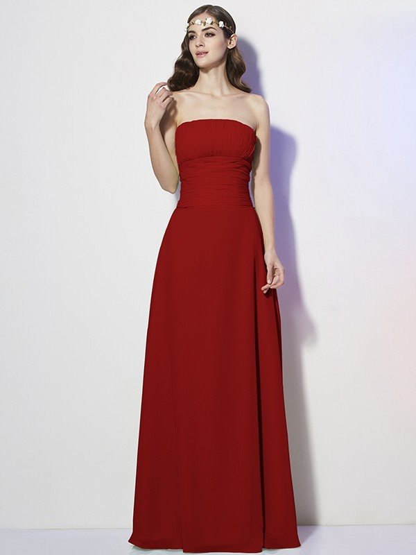 Charming Strapless Sleeveless Pleats Long Chiffon Bridesmaid Dresses