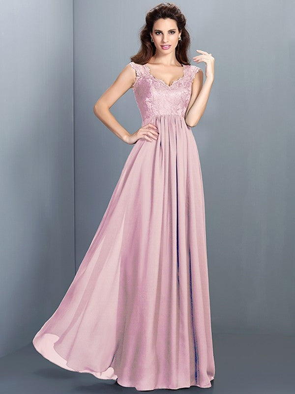 Chic Lace Sleeveless Long Chiffon Bridesmaid Dresses