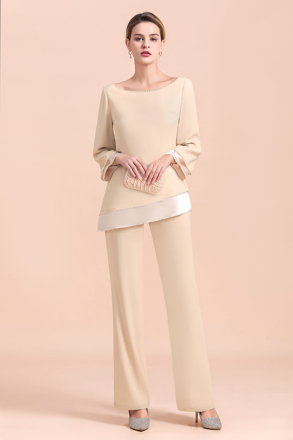 Chic Round-Neck Champagne Chiffon Mother of Bride Jumpsuit - Fashionpara