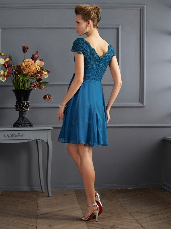 Chic Short Sleeves Lace Short Chiffon Bridesmaid Dresses