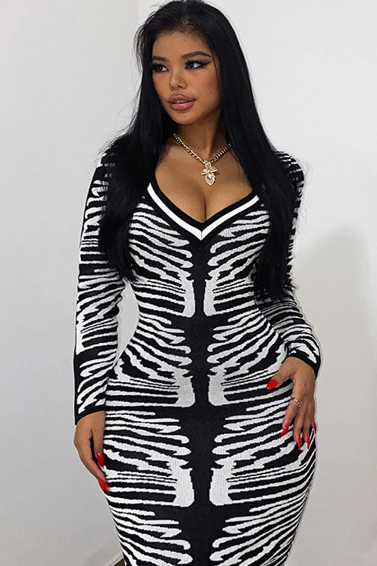 Classic Zebra Print V Neck Long Sleeve Bodycon Sweater Midi Dress - Black - Fashionpara