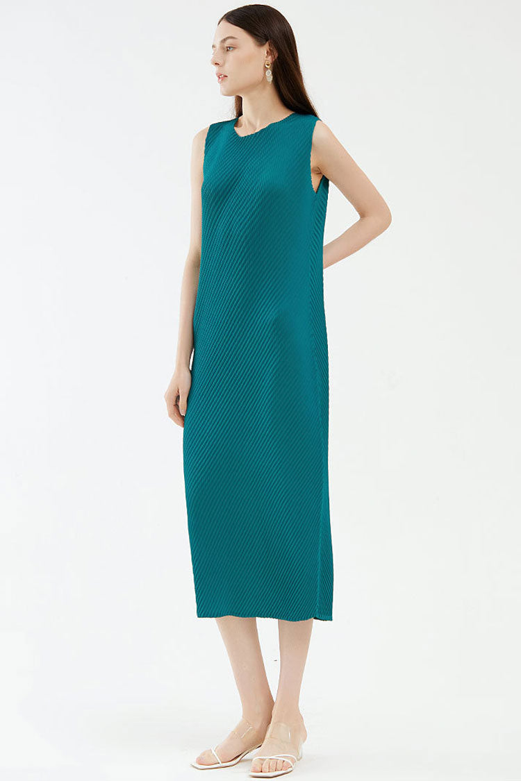 Comfy Diagonal Pleated Crew Neck Sheath Sleeveless Midi Dress - Emerald Green - Fashionpara