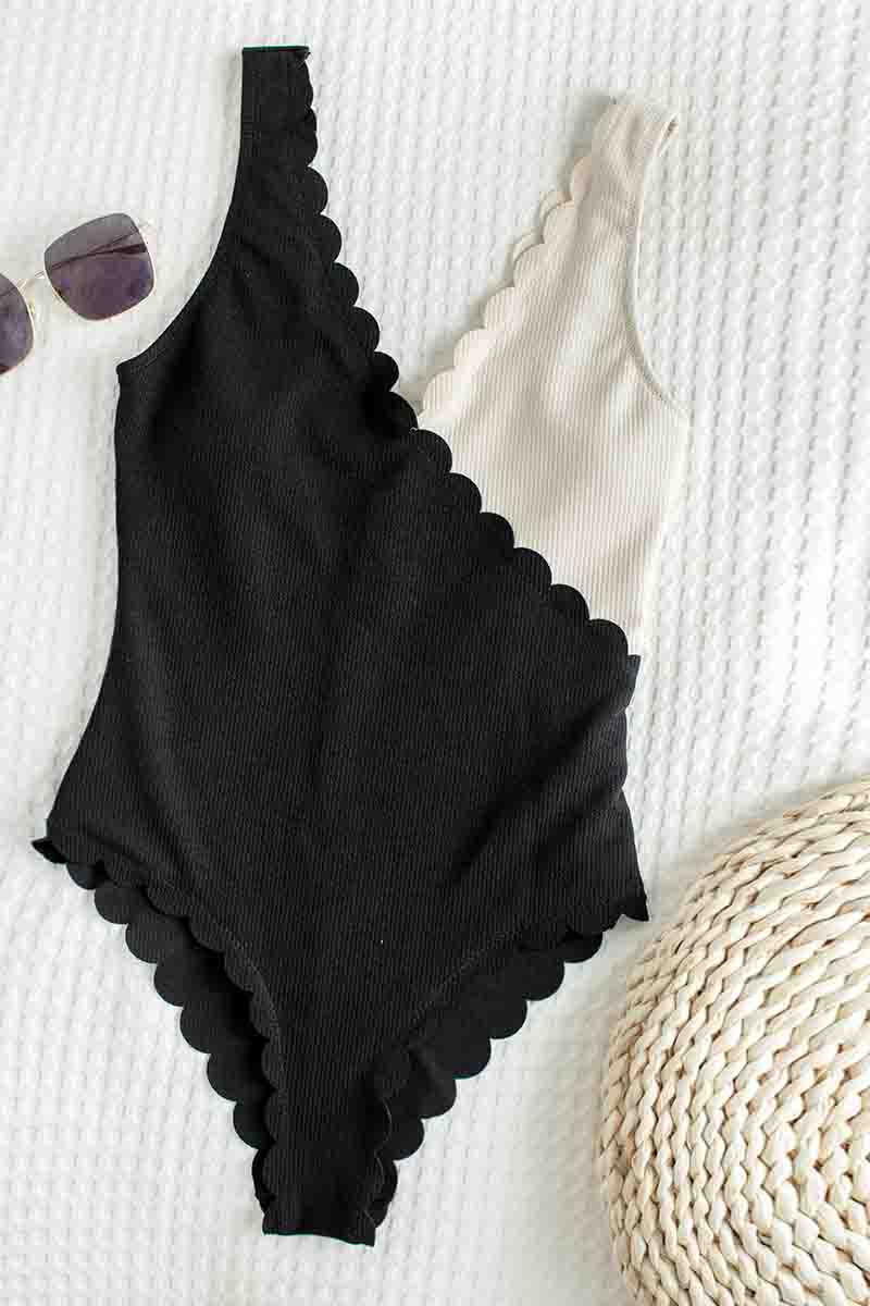 Flounce Design Patchwork Black One-piece Swimsuit