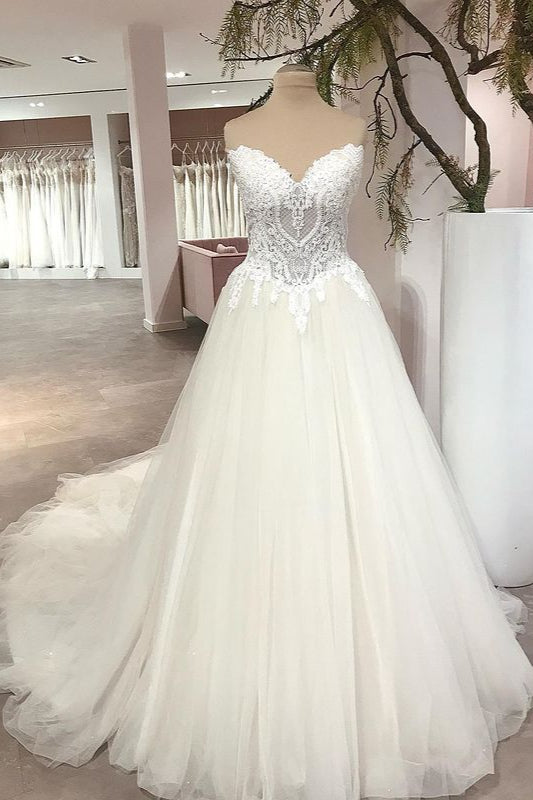 A-Line Sweetheart Backless Lace Floor-Length Bridal Gown with Tulle Appliques