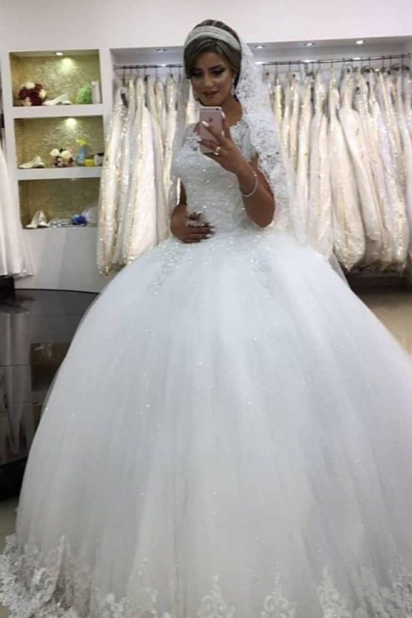 White Short Sleeve Ball Gown Bridal Gown with Lace